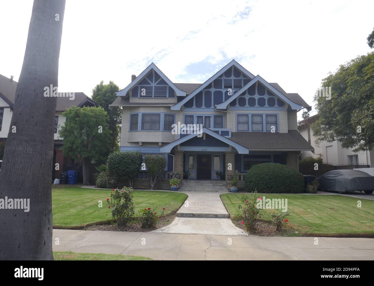 Los Angeles, California, USA 1st November 2020 A general view of atmosphere of Insidious House Filming Location at 4350 Victoria Park Drive on November 1, 2020 in Los Angeles, California, USA. Photo by Barry King/Alamy Stock Photo Stock Photo