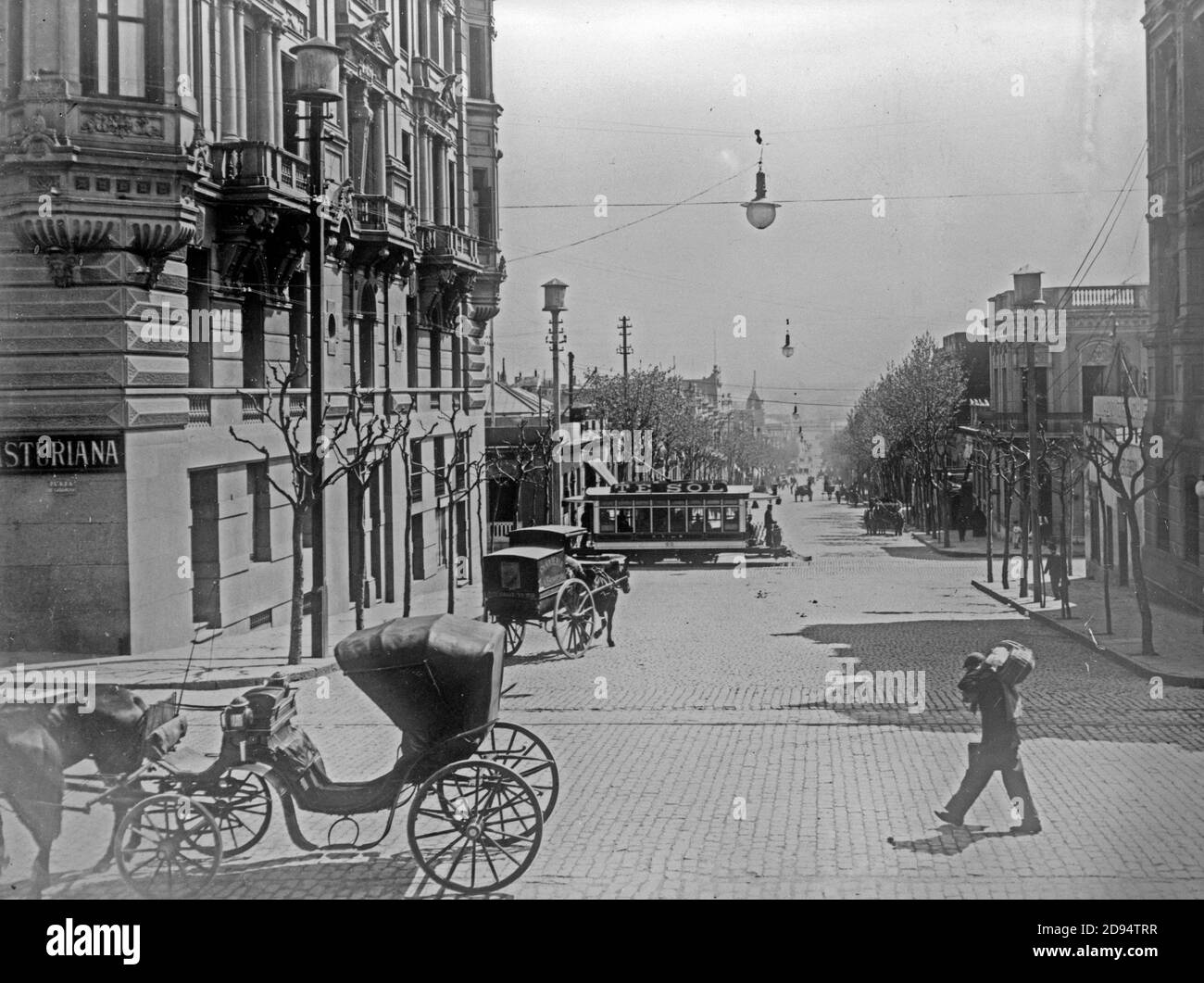 General Rondeau Avenue - Montevideo, Uruguay, circa 1915 Stock Photo
