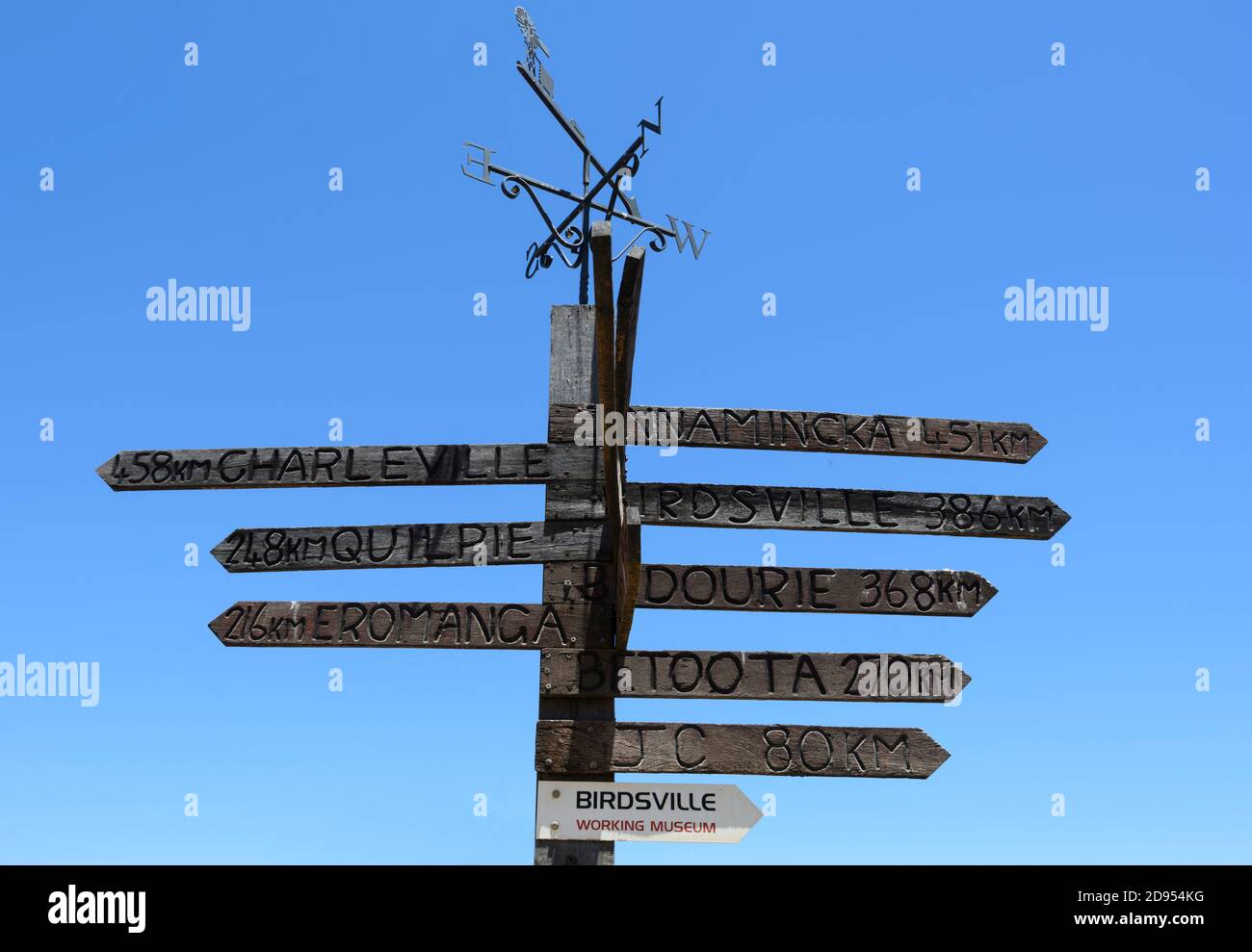Old wooden distances marker post, Windorah, Queensland, QLD, Australia Stock Photo