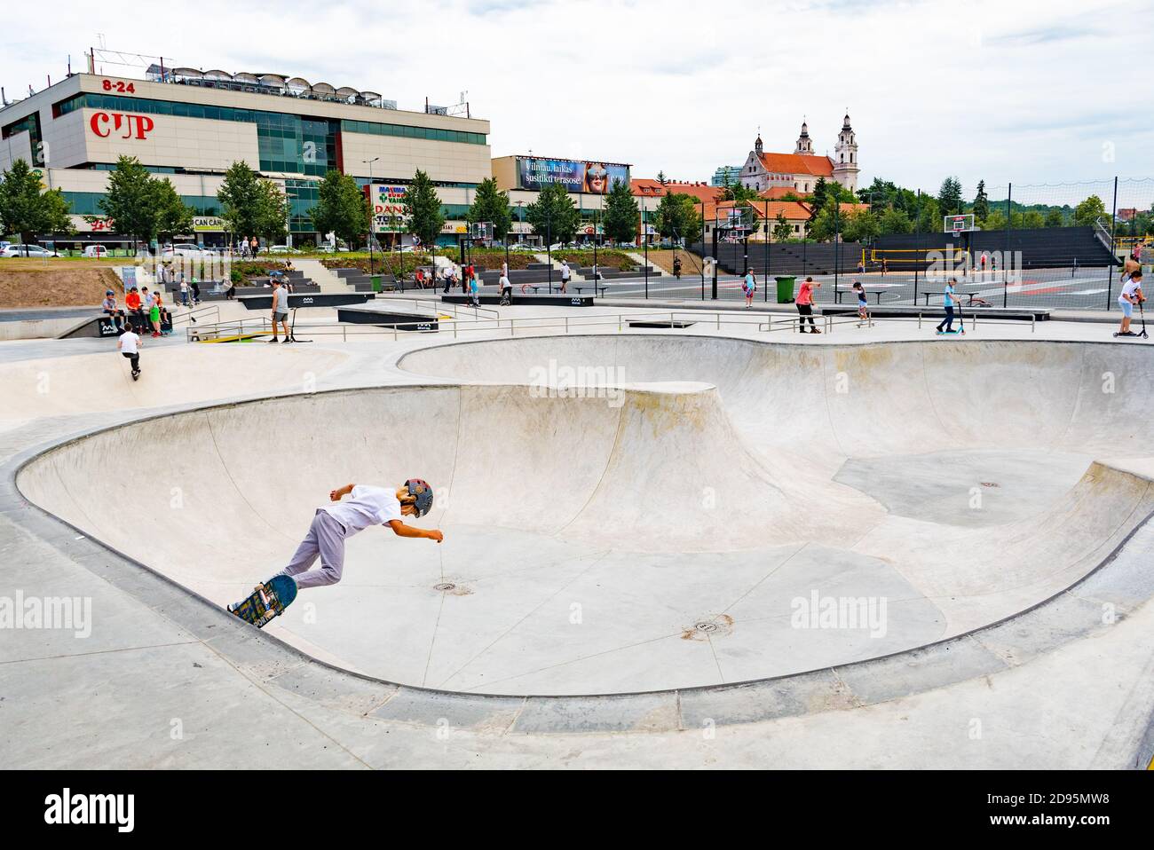 Skateboard rink hi-res stock photography and images - Alamy
