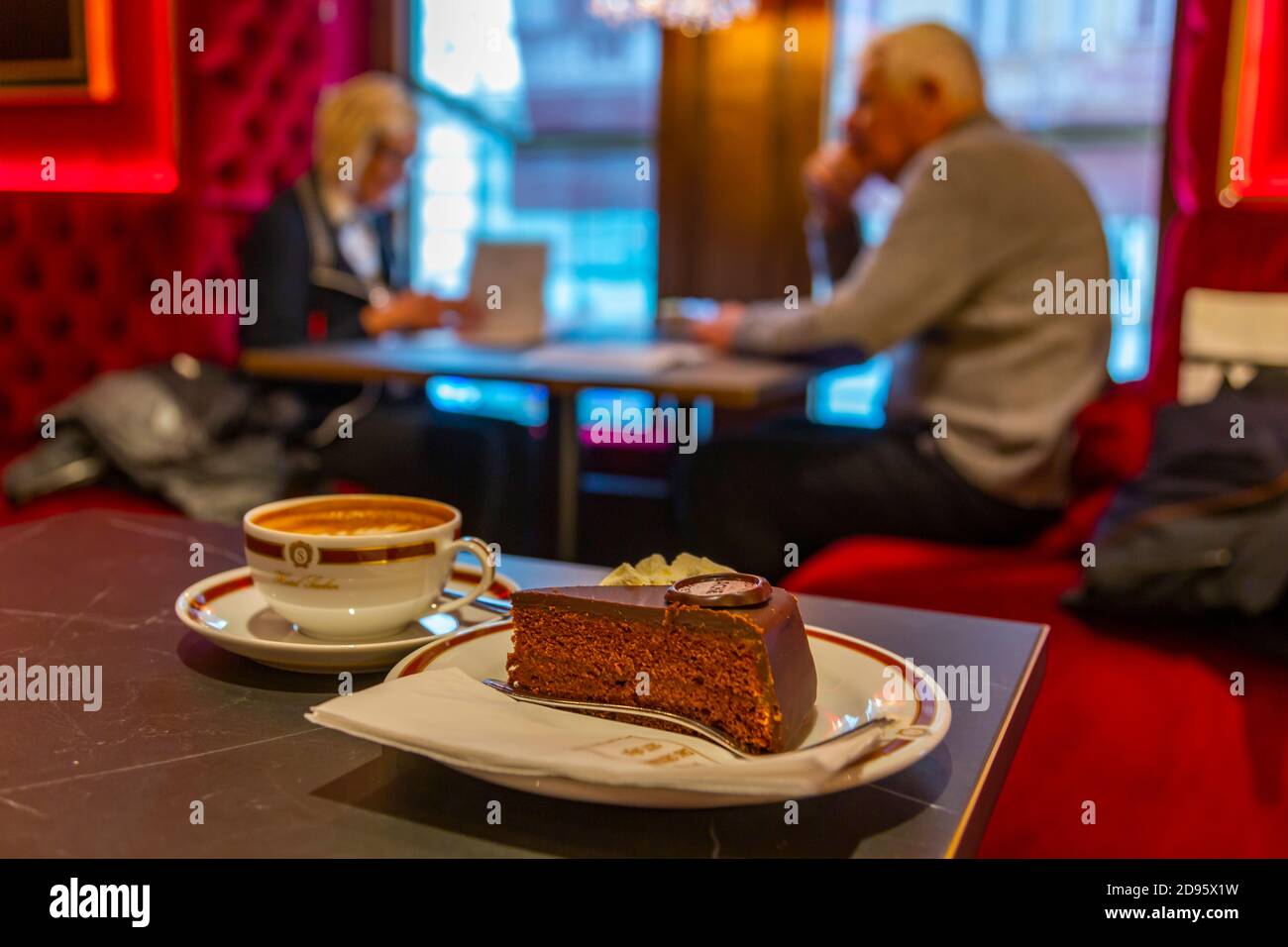 Vienna cafe sacher wien hi-res stock photography and images - Alamy