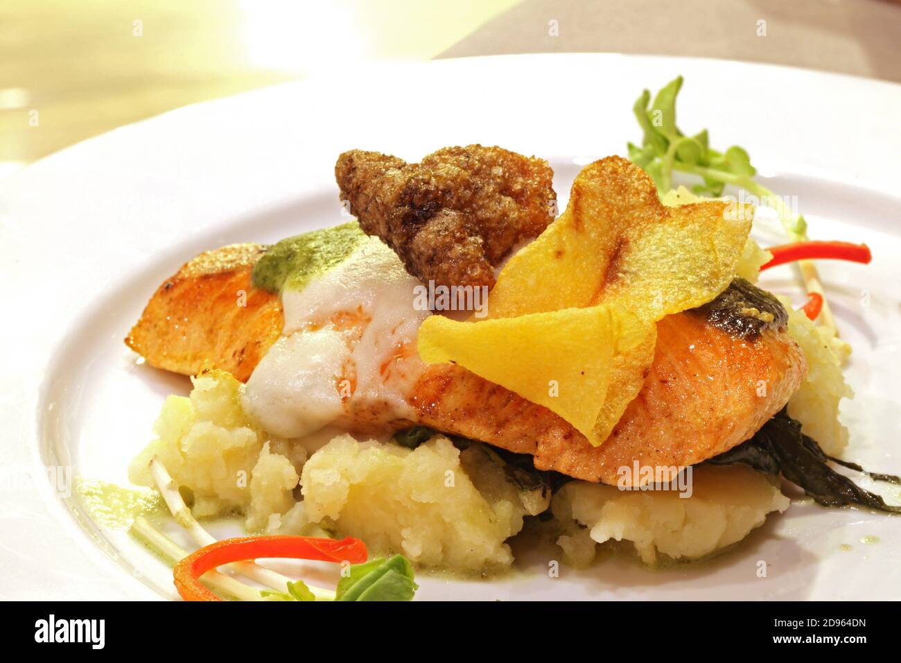 Salmon Main Course High Resolution Stock Photography And Images Alamy