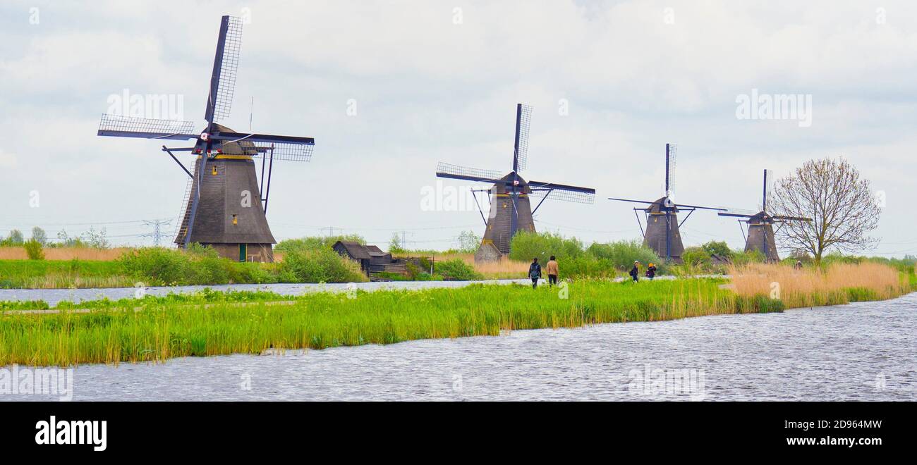 Kinderdijk, Traditional Dutch Windmills Pumping Water, UNESCO World