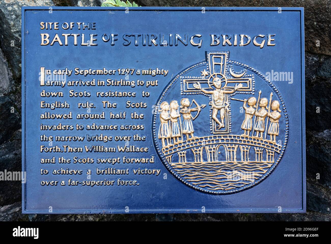 Plaque marking the site of the Battle of Stirling Bridge (1297) mounted on Old Stirling Bridge over the River Forth at Stirling, Scotland, UK Stock Photo