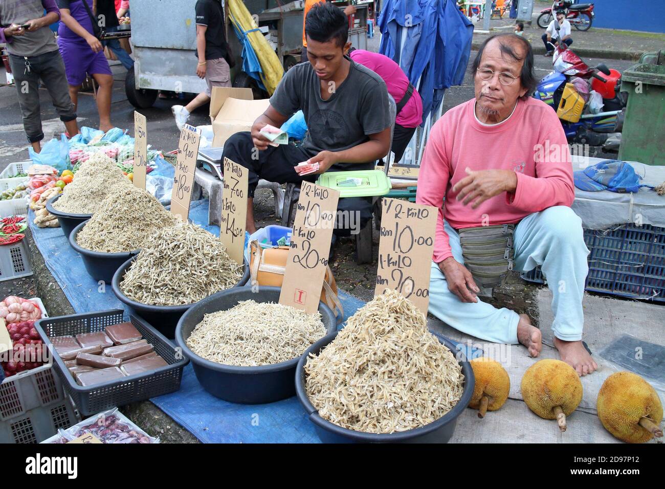 Local market, Hawker stalls, Sarawak, Malaysia Stock Photo Alamy