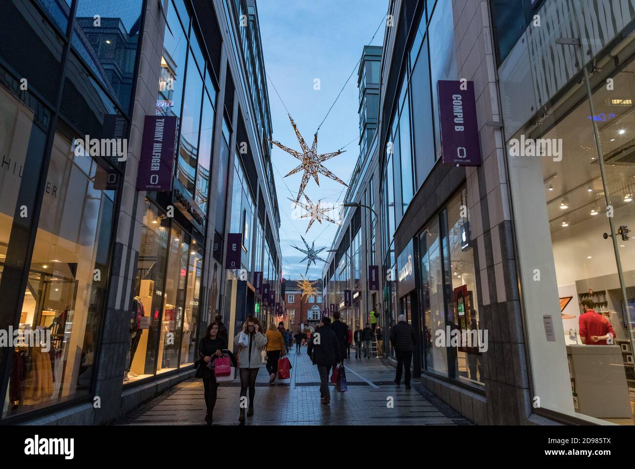 Tommy hilfiger opera lane 2025