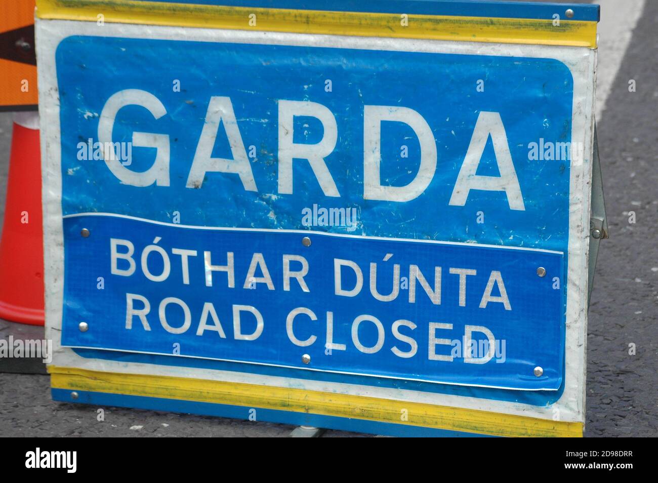 Garda Road Closed Sign Stock Photo