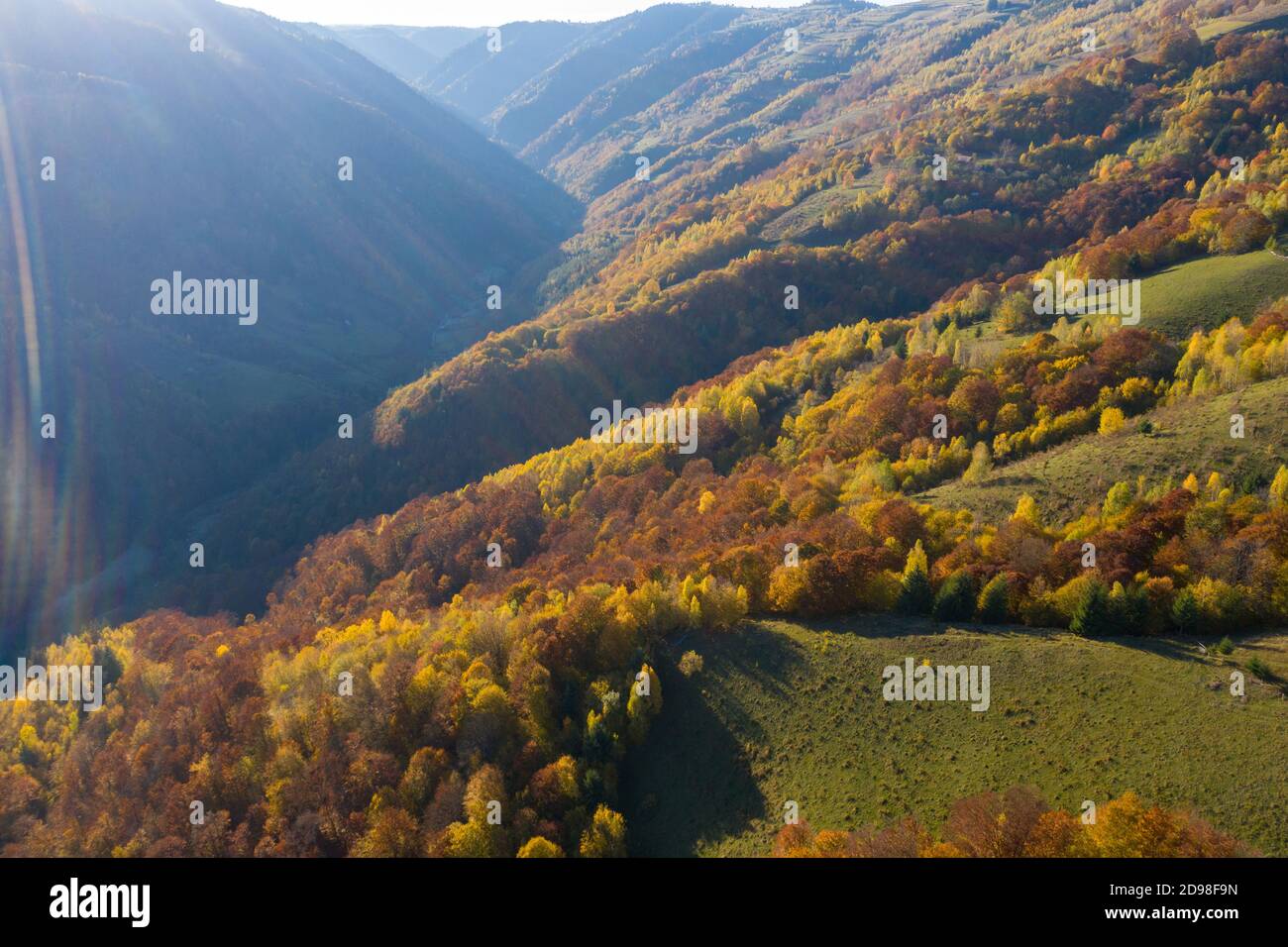 Aerial view seasonal outdoor landscapes hi-res stock photography and ...