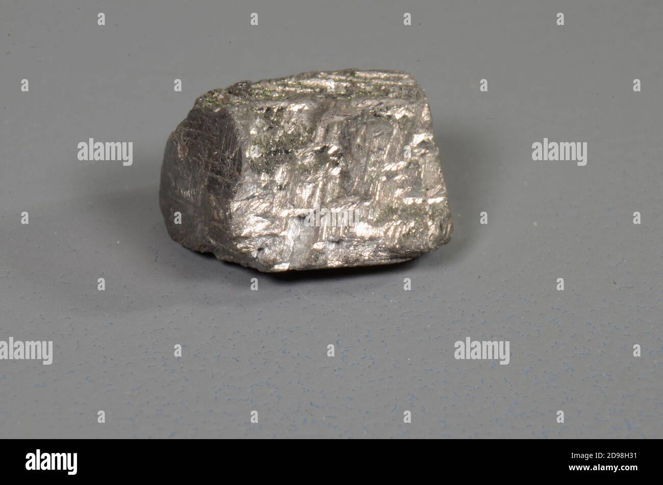 Sb element hi-res stock photography and images - Alamy