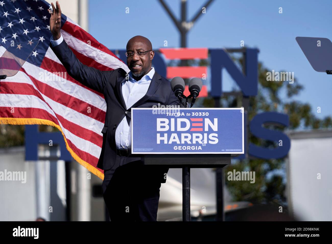 Atlanta, United States. 02nd Nov, 2020. Reverend Raphael Warnock addresses drive-in rally on election eve to get out the vote for Joe Biden, Jon Ossoff and Raphael Warnock on November 2, 2020 in Atlanta, Georgia Credit: Sanjeev Singhal/The News Access Credit: The Photo Access/Alamy Live News Stock Photo