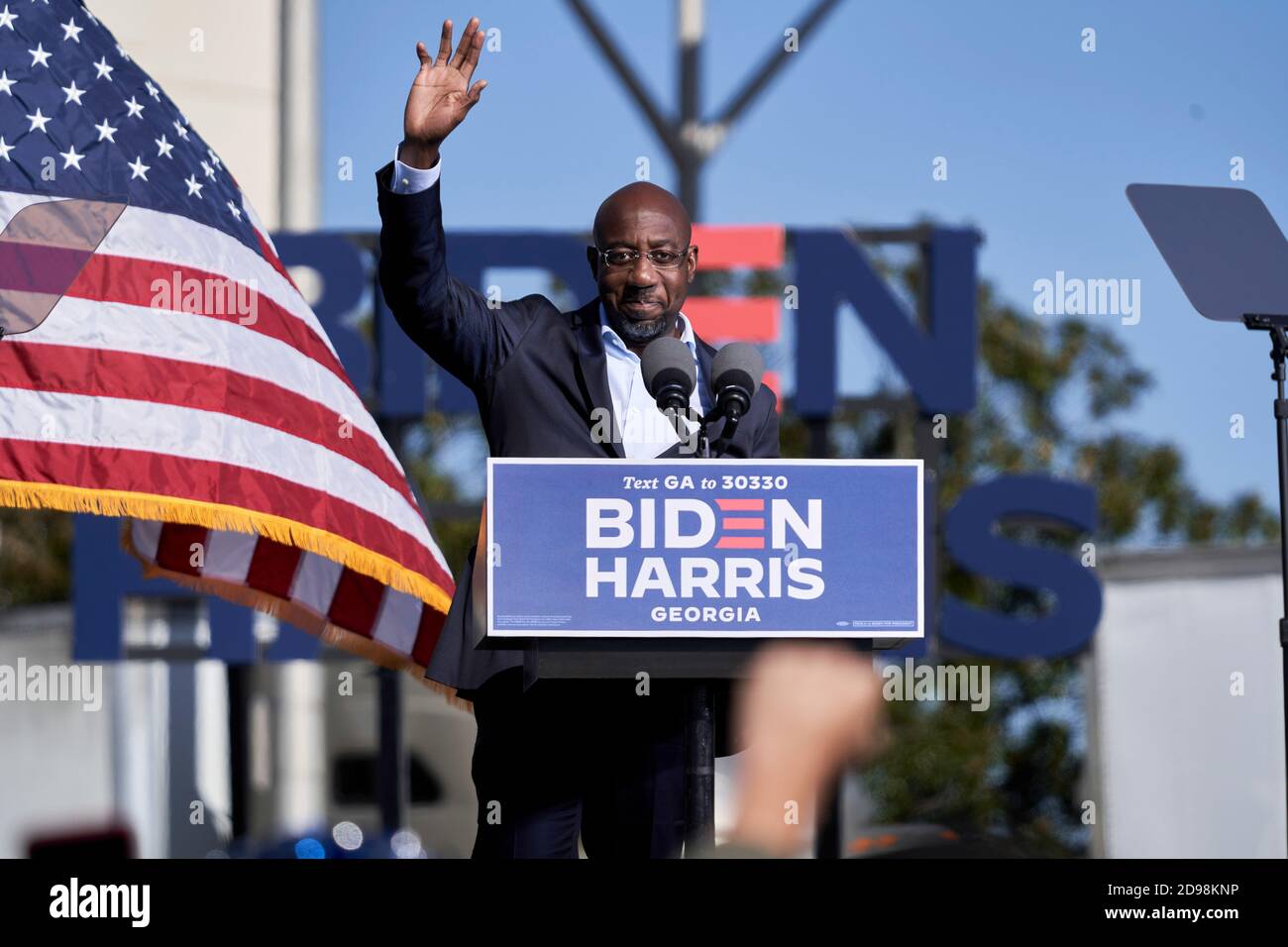 Atlanta, United States. 02nd Nov, 2020. Reverend Raphael Warnock addresses drive-in rally on election eve to get out the vote for Joe Biden, Jon Ossoff and Raphael Warnock on November 2, 2020 in Atlanta, Georgia Credit: Sanjeev Singhal/The News Access Credit: The Photo Access/Alamy Live News Stock Photo