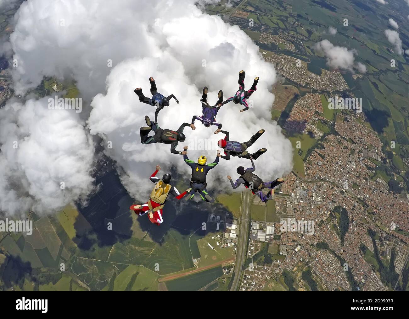 Skydiving Group Formation Stock Photo Alamy