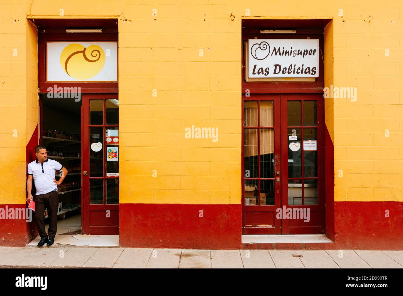 Supermarket trinidad hires stock photography and images Alamy
