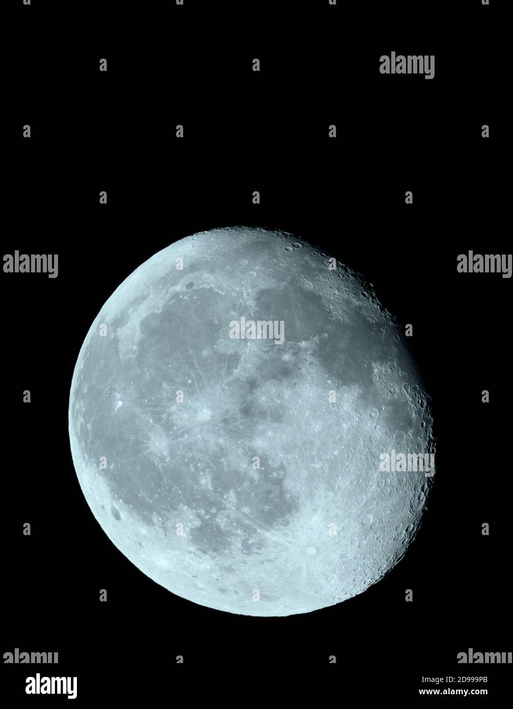 London, UK. 3 November 2020. 90.8% Waning Gibbous Moon with a heavily cratered terminator visible in clear overnight sky with possible ground frost tomorrow morning. Credit: Malcolm Park/Alamy Live News. Stock Photo
