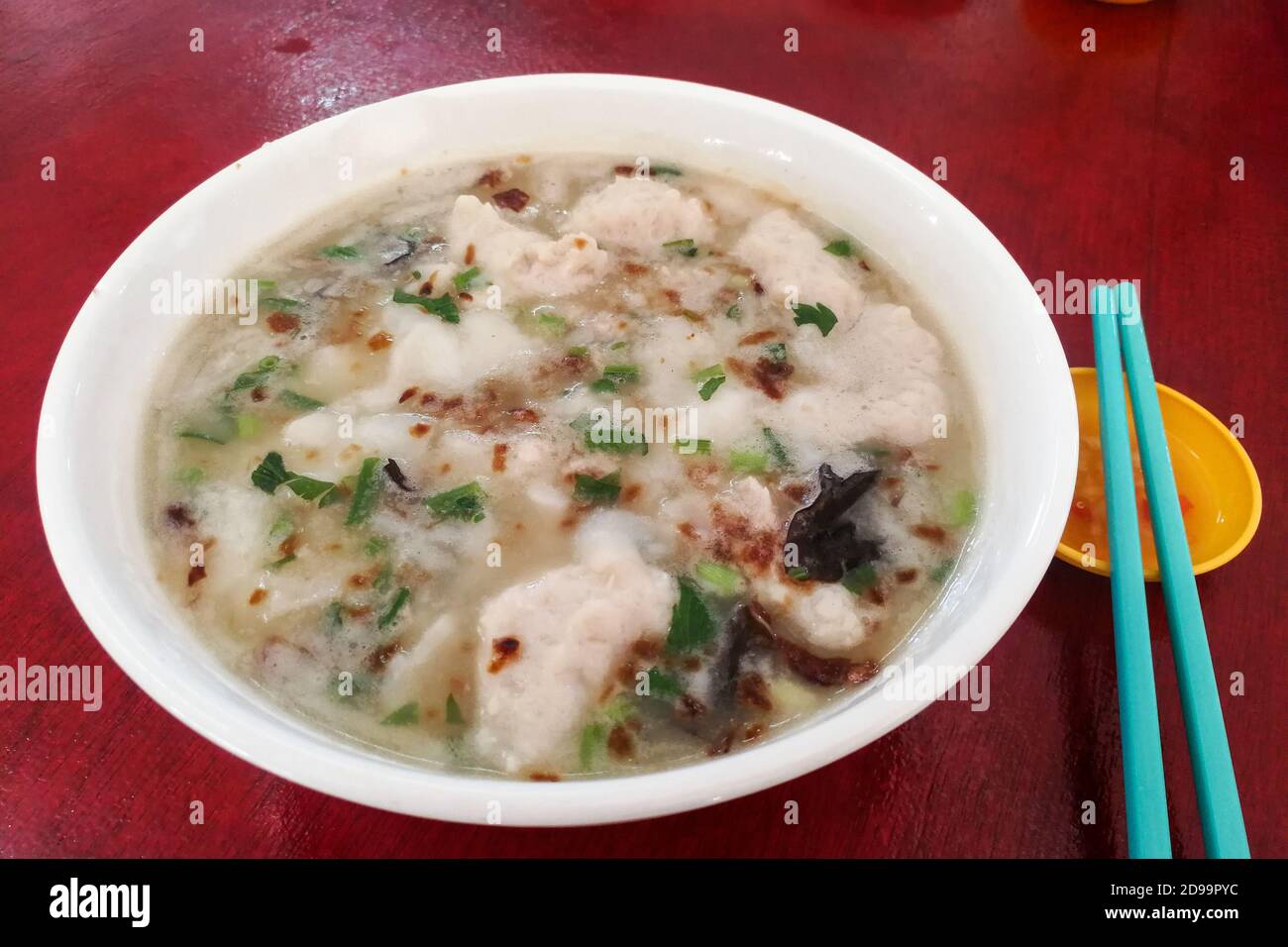 Miri Sarawak Local Delicacy Noodle Soup Named Ding Bian Hu Stock Photo Alamy
