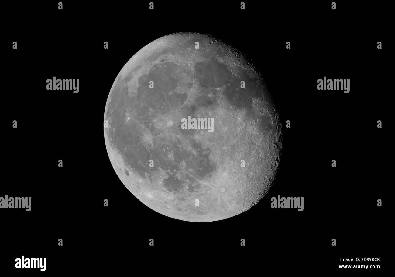 90.8% Waning Gibbous Moon with a heavily cratered terminator visible in clear overnight sky. Credit: Malcolm Park/Alamy. Stock Photo