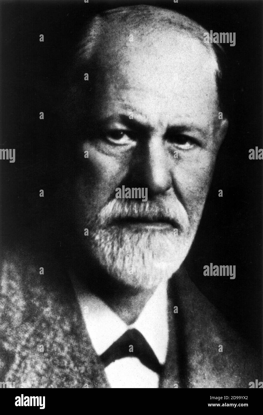 The austrian psychoanalyst  SIGMUND  FREUD  ( 1856 - 1939 ) - neuropsichiatra - neuropsichiatria - PSICANALISTA - PSYCANALYSIS - PSICHE - PSYCHE  - inconscio - unconscious - medico - medicina - doctor  - medicine - cervello - brain - barba - beard - colletto - collar  ----  Archivio GBB Stock Photo