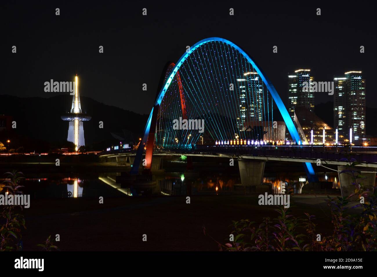 Night view of the Expo Bridge in Daejeon, South Korea Stock Photo