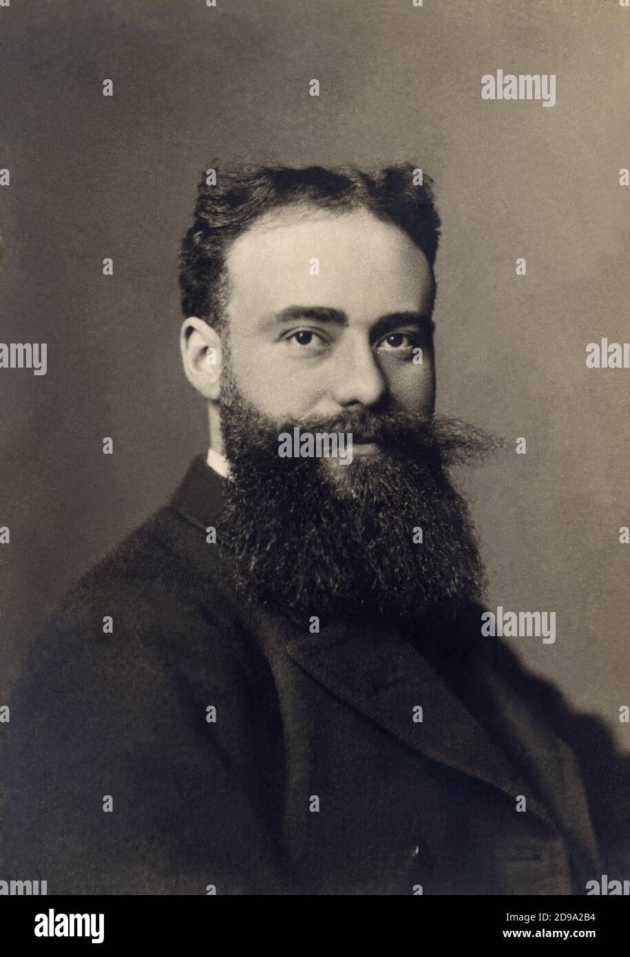 1895 ca, Berlin , GERMANY : The german Naturalist dramatist and writer  HERMANN SUDERMANN ( 1857 - 1928 ). Photo by Schaarwachter , Berlin . Author of successful drama, Heimat ( 1893 ), was translated into English as Magda , and productions featured some of the best known actresses of the time including Helena Modjeska , Sarah Bernhardt , Eleonora Duse , and Mrs Patrick Campbell . He even had a large following in Japan. Throughout the 20th century, his plays have been the basis of more than thirty films.- portrait - ritratto -  LETTERATO - SCRITTORE  NATURALISTA - NATURALISMO - LETTERATURA - L Stock Photo