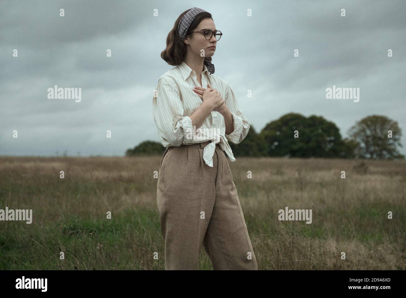 RELEASE DATE: 2021 TITLE: The Dig STUDIO: Netflix DIRECTOR: Simon Stone PLOT: An archaeologist embarks on the historically important excavation of Sutton Hoo in 1938. STARRING: LILY JAMES as Peggy Preston. (Credit Image: © Netflix/Entertainment Pictures) Stock Photo