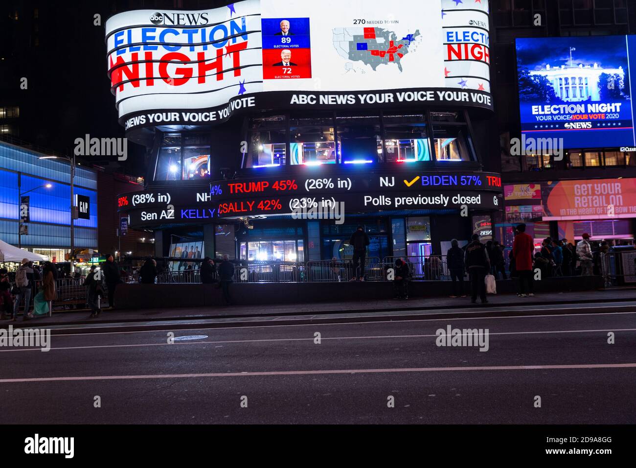 New York, NY - November 3, 2020: Atmosphere on Times Square on election ...