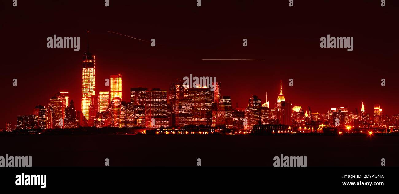 New york skyline sunrise red hi-res stock photography and images - Alamy
