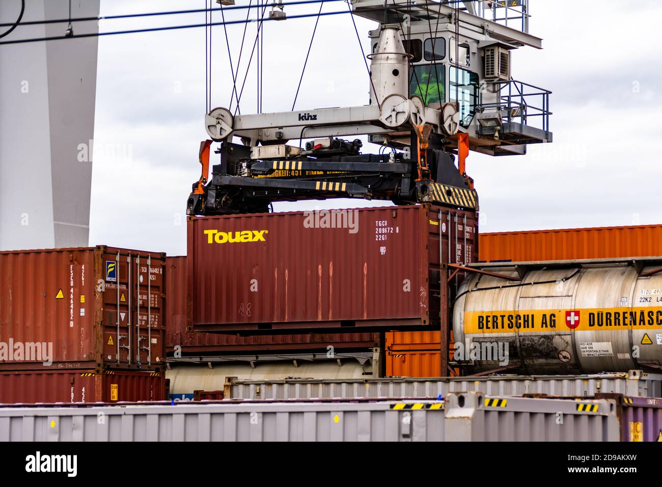 Train Loading Dock High Resolution Stock Photography and Images Alamy