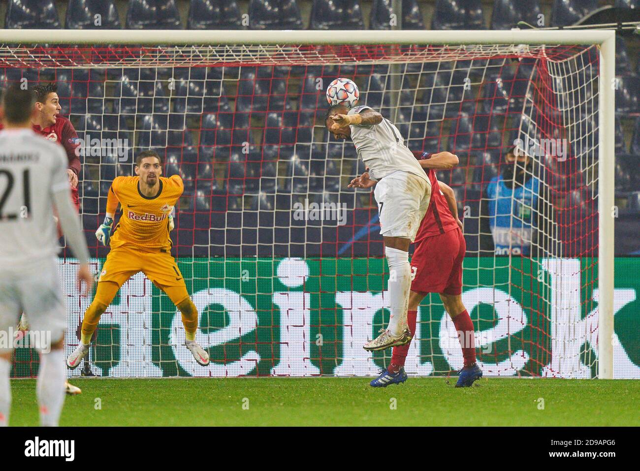 Salzburg, Austria, November 3, 2020.Jerome BOATENG (FCB 17)   scores, shoots goal for , Tor, Treffer, 2-3 in the match  FC SALZBURG - FC BAYERN MUENCHEN  of football UEFA Champions League group stage in season 2020/2021 in Salzburg, Austria, November 3, 2020.   © Peter Schatz / Alamy Live News  Important: National and international News-Agencies OUT Editorial Use ONLY Credit: Peter Schatz/Alamy Live News Stock Photo