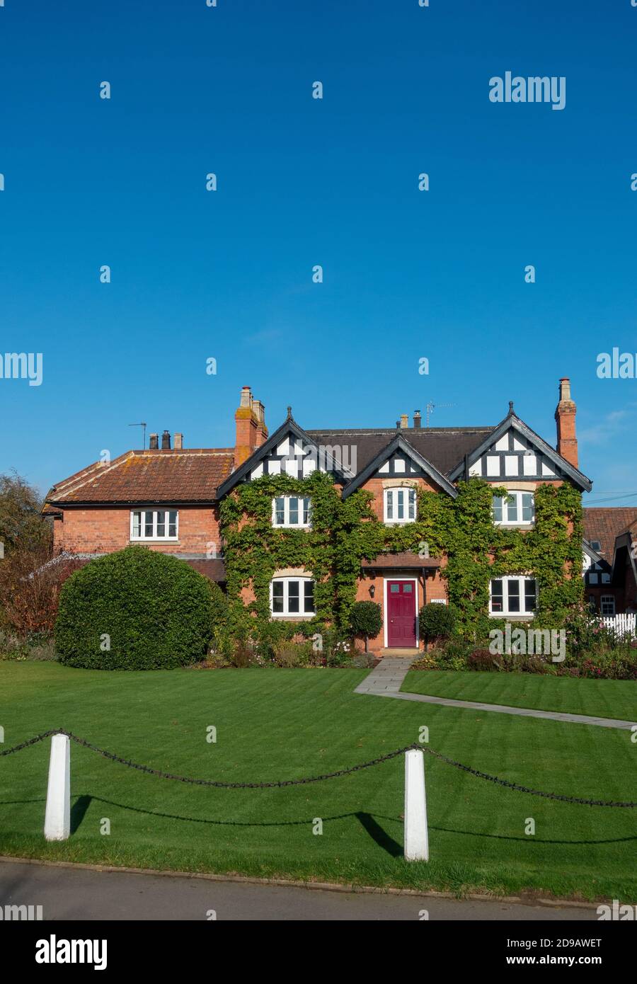 Cedar Cottage, Wiseton. This small estate village has several house