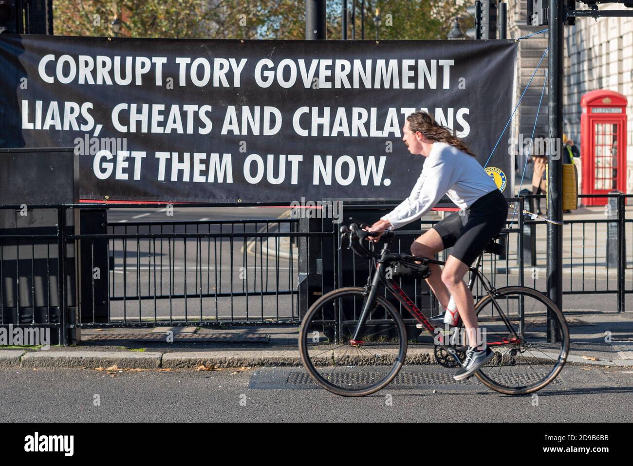 Tory male mps hi-res stock photography and images - Alamy