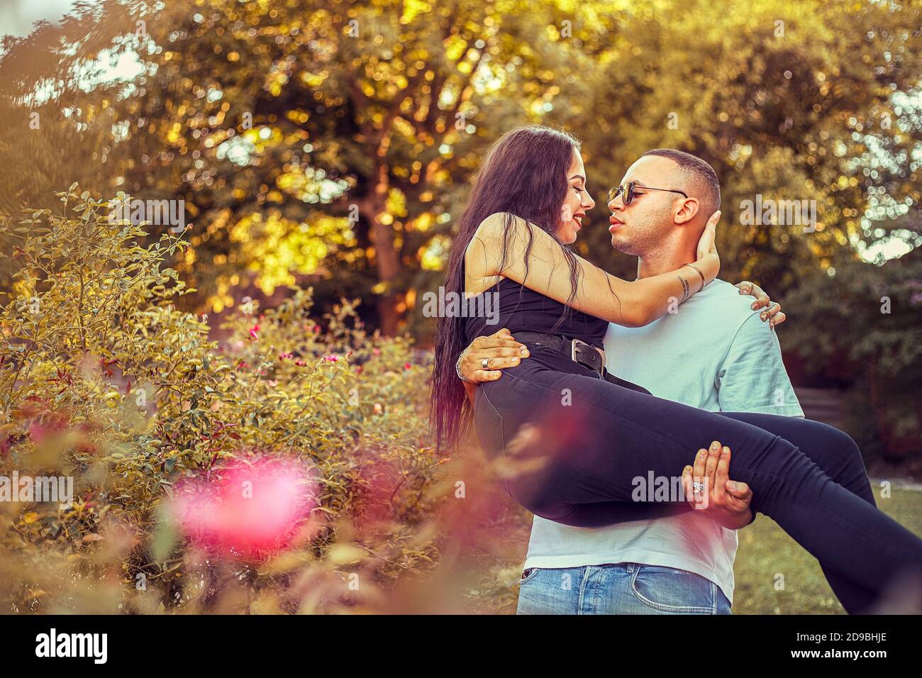 Girl holding arms arm hi-res stock photography and images - Alamy