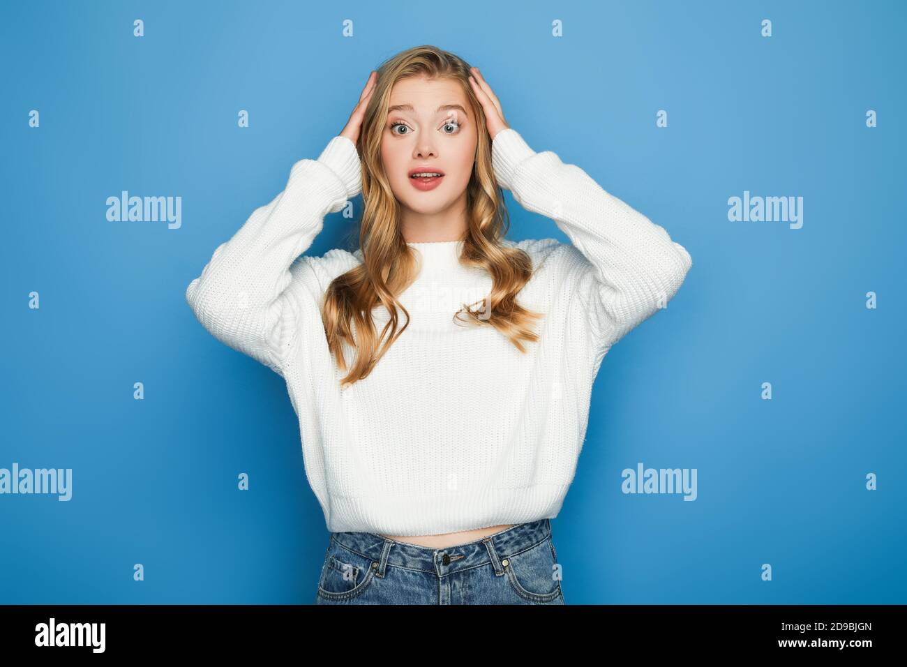 Shocked astonished woman face blonde hi-res stock photography and ...