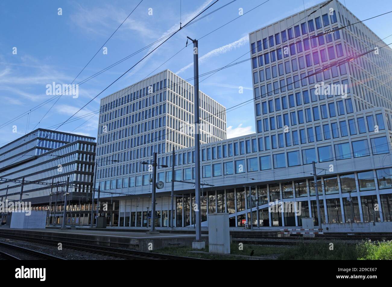 Switzerland: Zürich main station with the ugly SBB buildings along the railway tracks at Europa-Allee Stock Photo