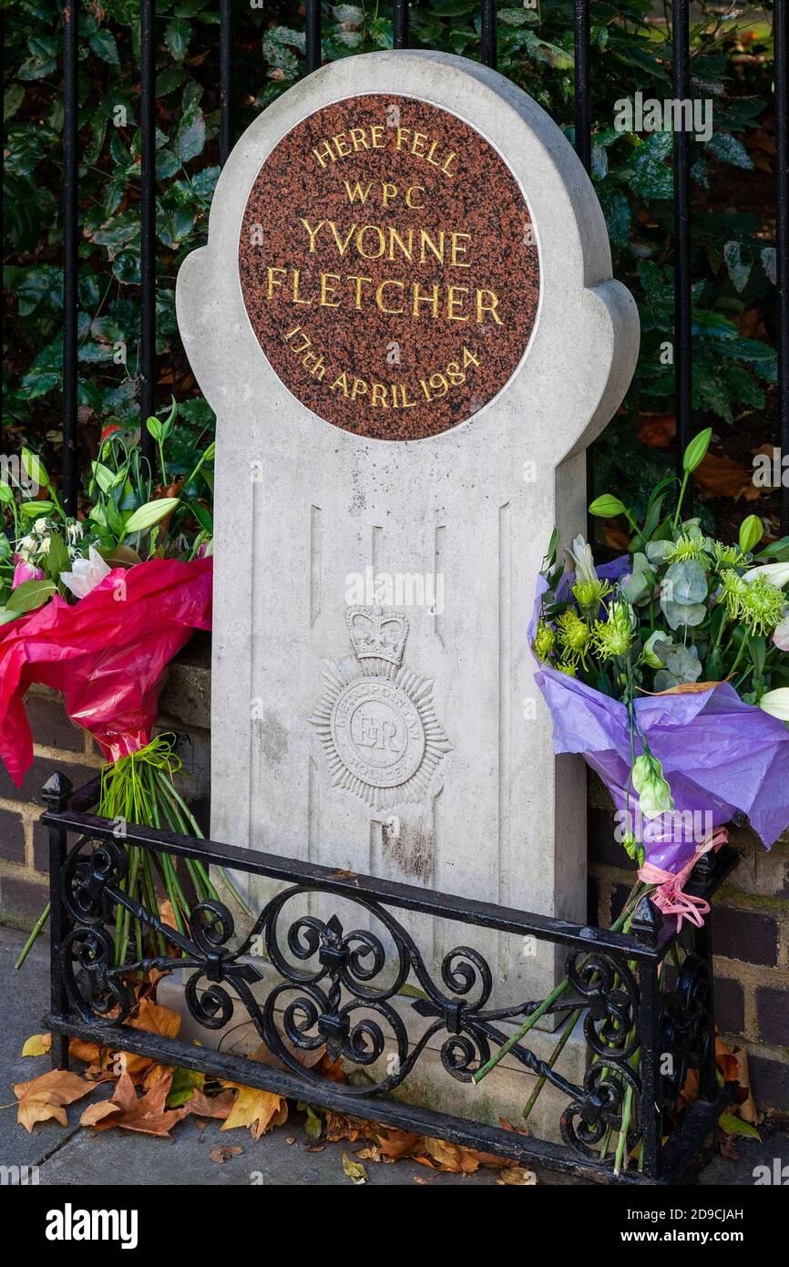 Memorial to WCP Yvonne Fletcher, St James's Square, London Stock Photo