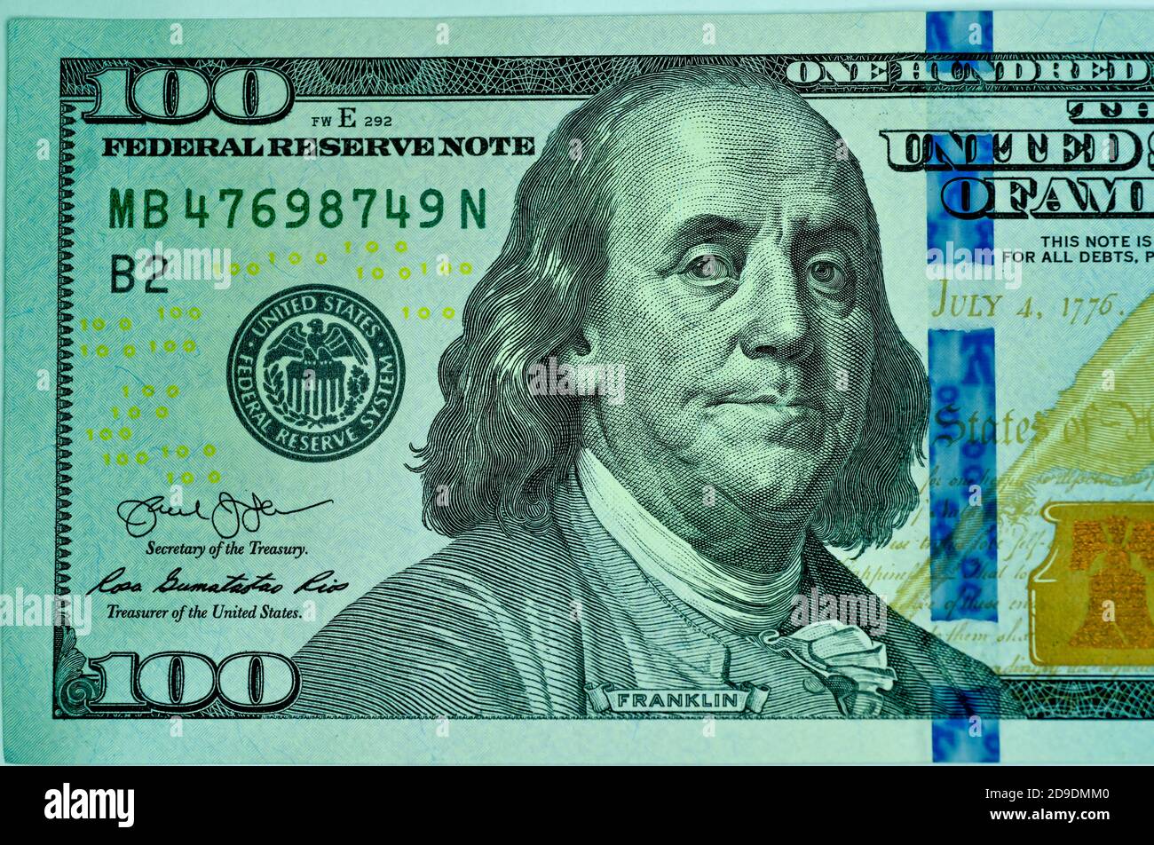 Closeup of one hundred US dollar bill Stock Photo Alamy