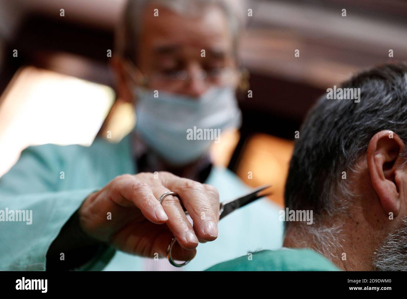 Rome hair salon hi-res stock photography and images - Alamy
