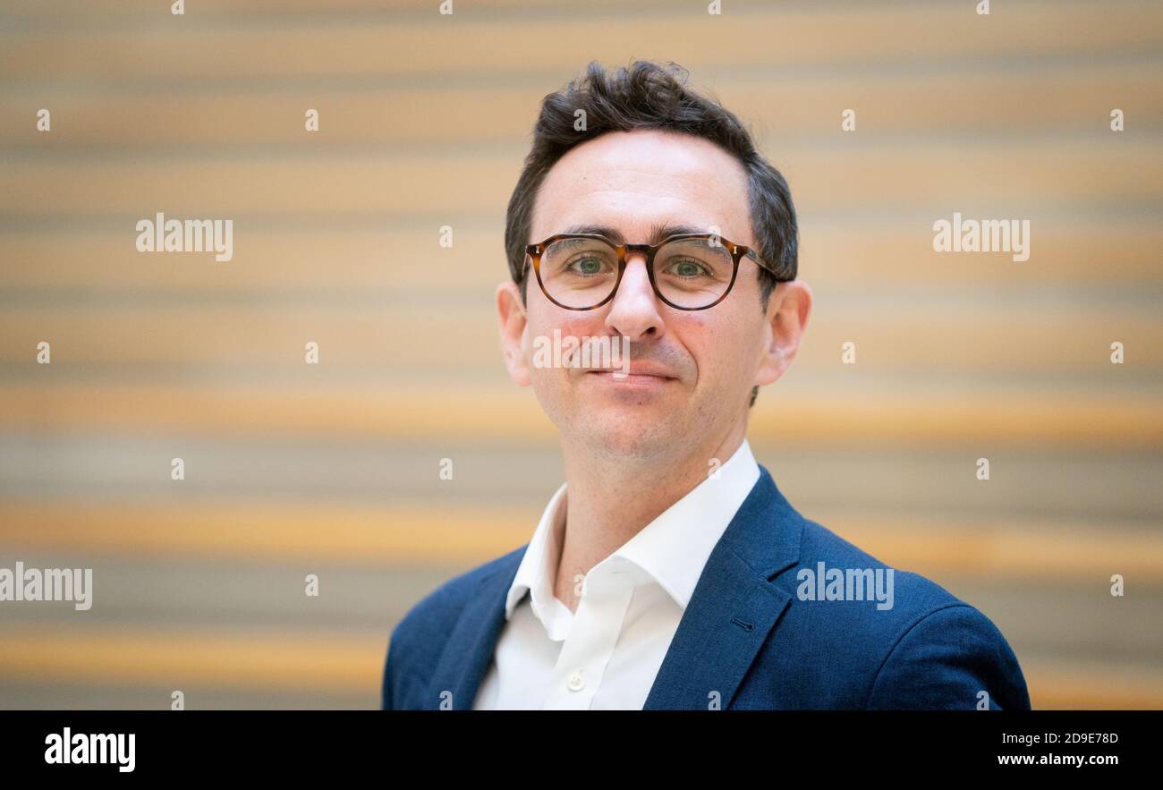 Dan Mccrum High Resolution Stock Photography and Images - Alamy