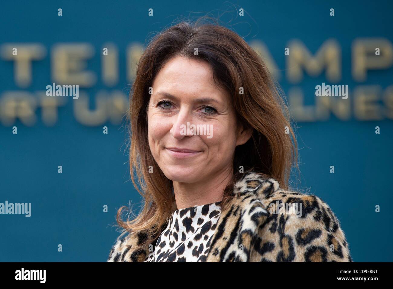 Cologne, Deutschland. 02nd Nov, 2020. Actress Berrit ARNOLD plays the role of Daniela Bremer, she can be seen from November 6, 2020 in the RTL early evening series ALLES WAS ZAEHLT, photo opportunity on November 2, 2020 in Koeln, | usage worldwide Credit: dpa/Alamy Live News Stock Photo