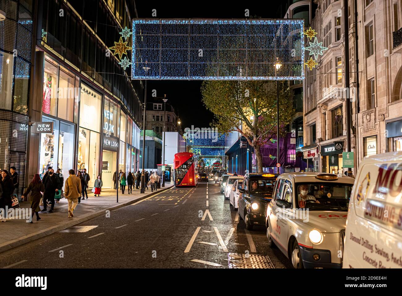 Oxford streets have their Christmas lights switch on for the 2020