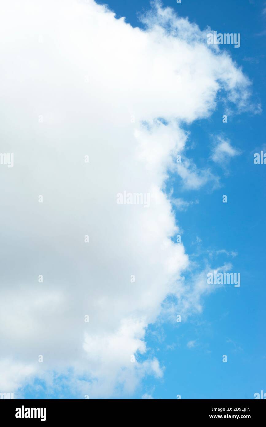 Cloud Sky Wallpapers High Resolution Stock Photography And Images Alamy