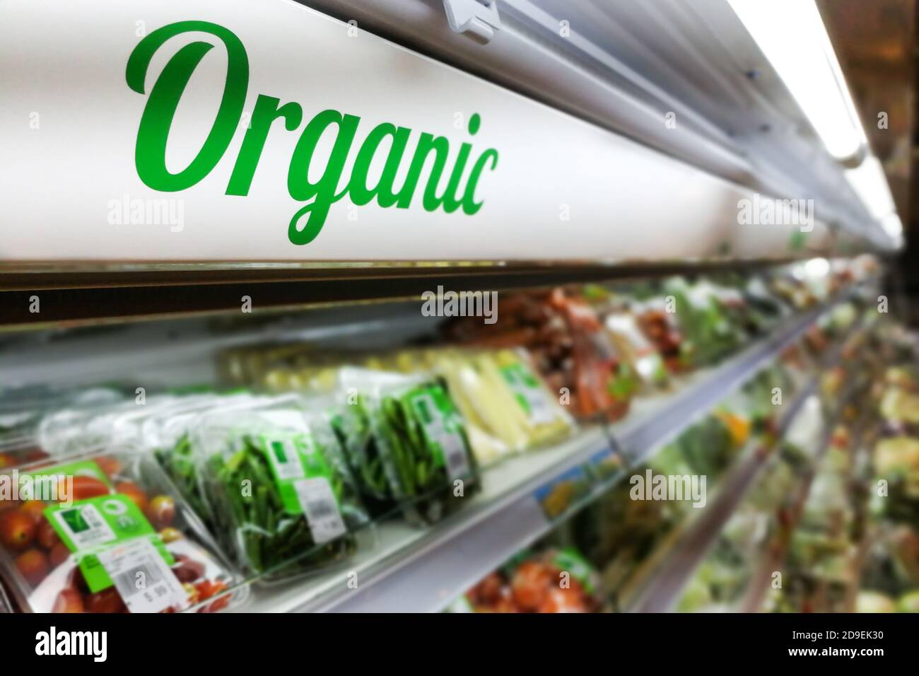 Organic signage at vegetable and fruits section of supermarket Stock ...