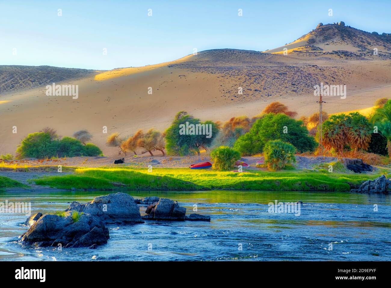 Microbe Månenytår ujævnheder Along the way, enjoy sweeping views over Soheil Island and the Aswan Dam,  and admire fine views over the riverside scenery Taken @Aswan, Egypt Stock  Photo - Alamy