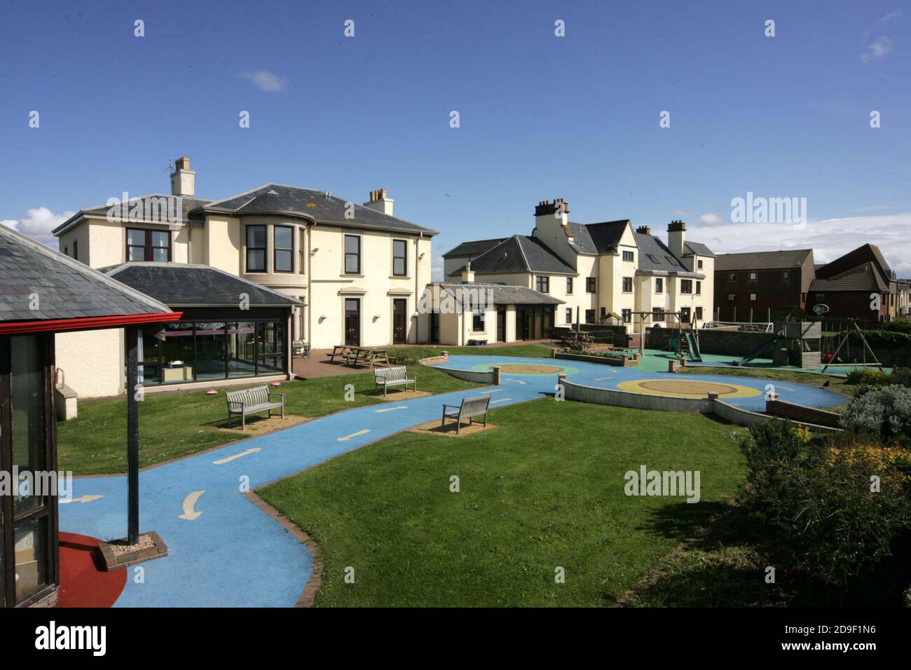 Prestwick, Malcolm Sargent House Views around to sea and Prestwick Old