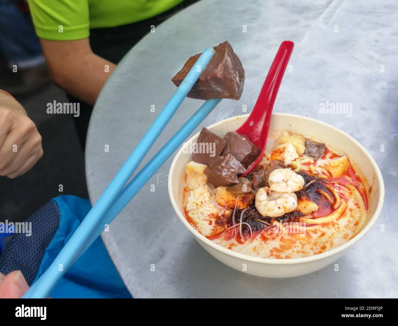 Penang famous white curry noodle with solid pig blood Stock Photo Alamy