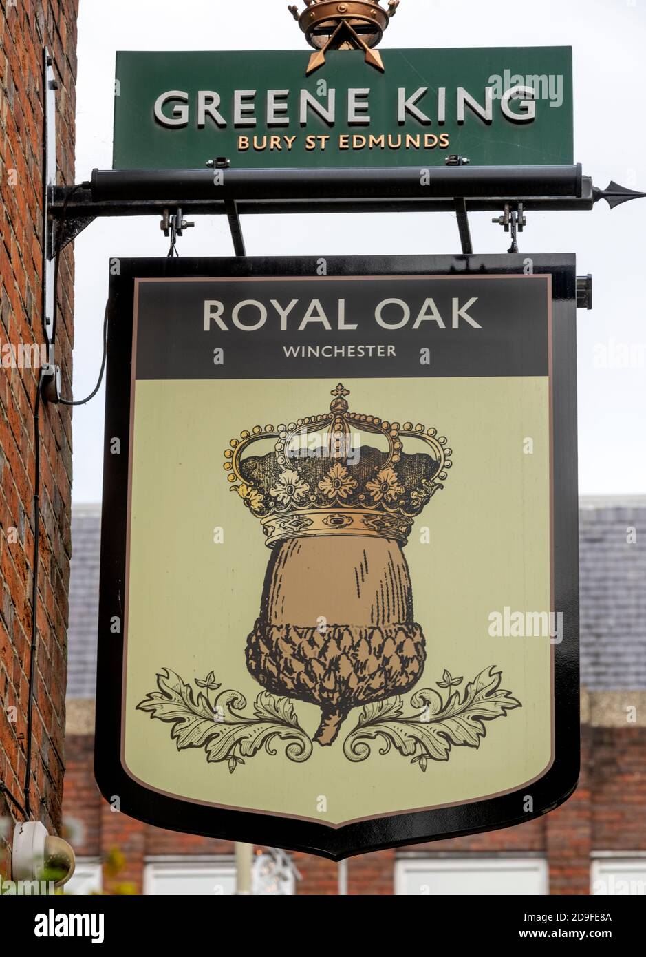 Traditional hanging pub sign at The Royal Oak public house a Greene King pub, Royal Oak Passage, Winchester, Hampshire, England, UK Stock Photo