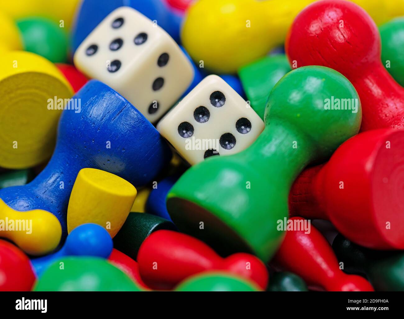 Brettspiele hi-res stock photography and images - Alamy