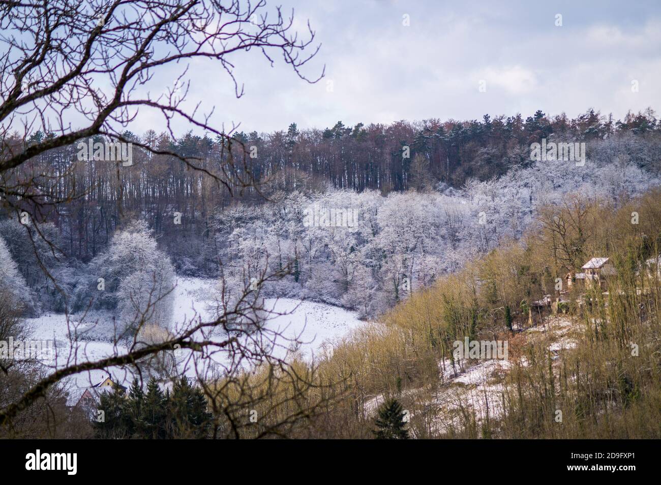 Partially frozen forest river hi-res stock photography and images - Alamy