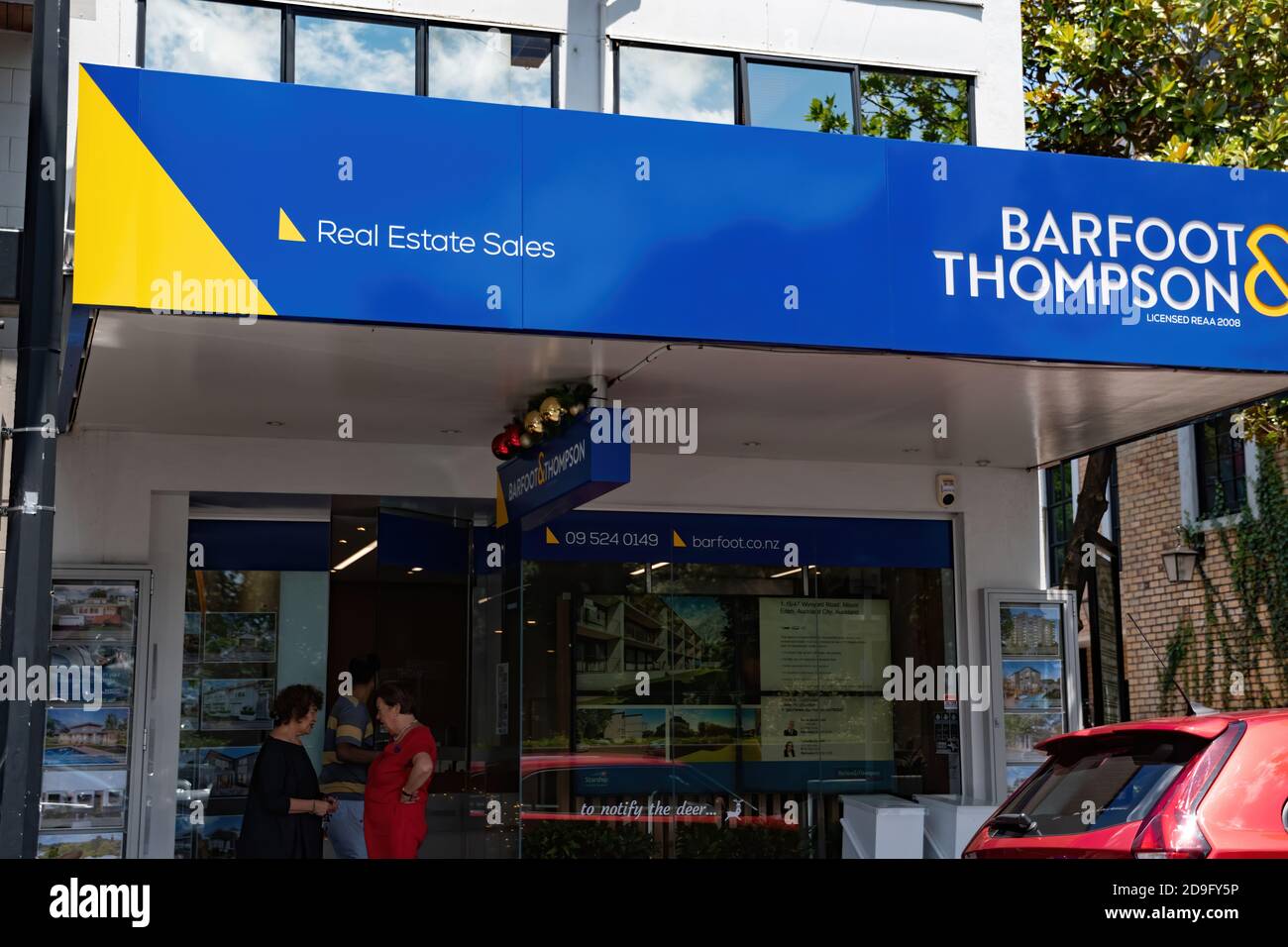 AUCKLAND, NEW ZEALAND Dec 04, 2019 Auckland / New Zealand December 4 2019 View of Barfoot