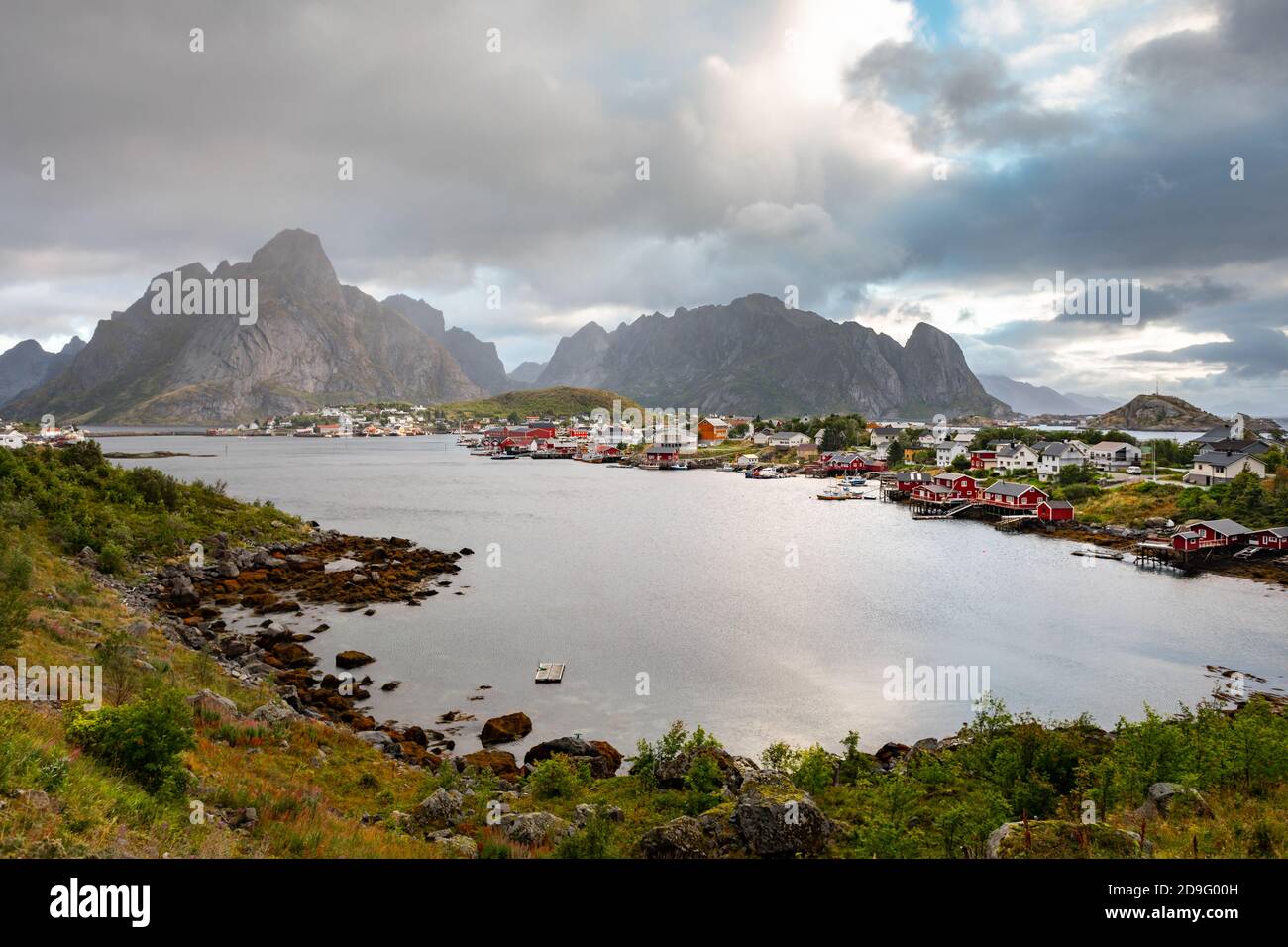 Reine, Moskenes Municipality, Lofoten Norway Stock Photo - Alamy