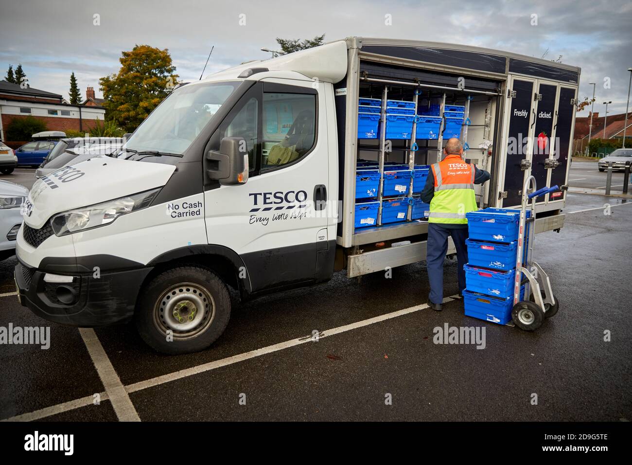 TESCO home delivery service using vans Stock Photo